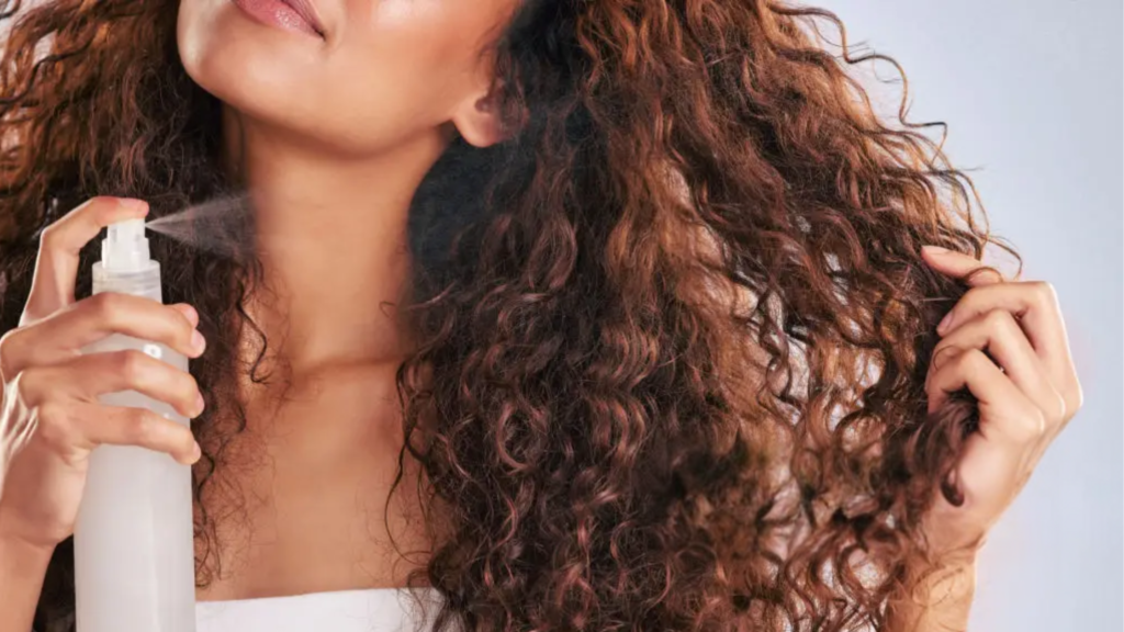 Cabelo Cacheado: 8 Dicas para ter Lindos Cachos